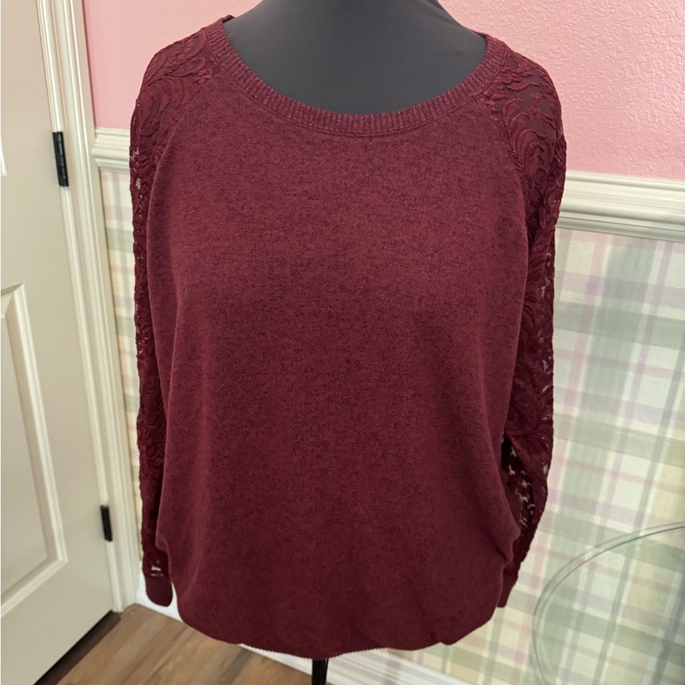 NWT.  Torrid Super Soft long lace sleeve top